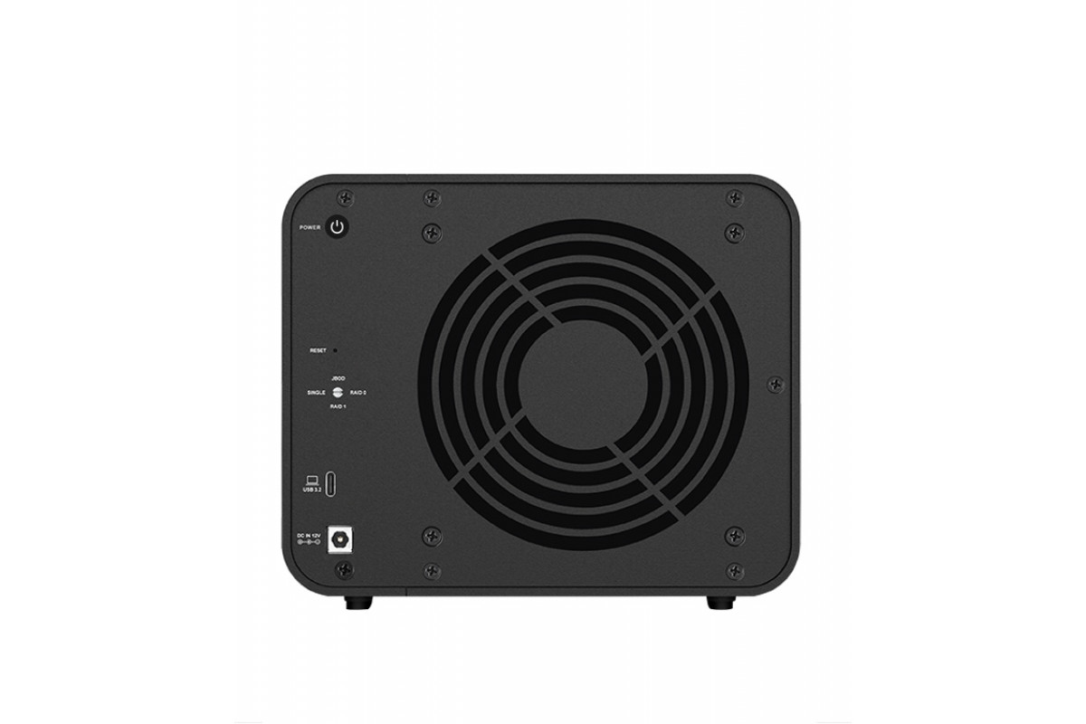 Terra Master D8 Hybrid